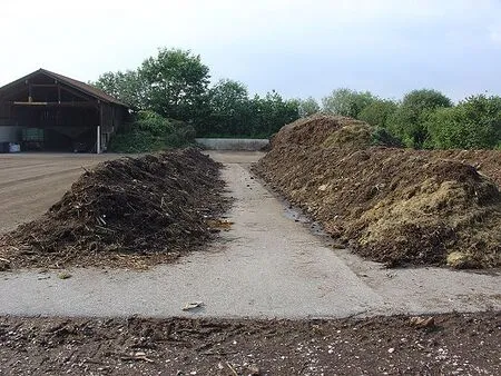 File:450px-640px-Compost site germany.webp